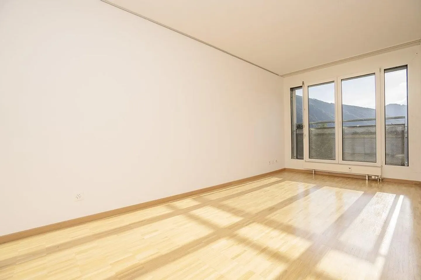 Appartement familial avec 4,5 pièces - Photo 6 sur 9