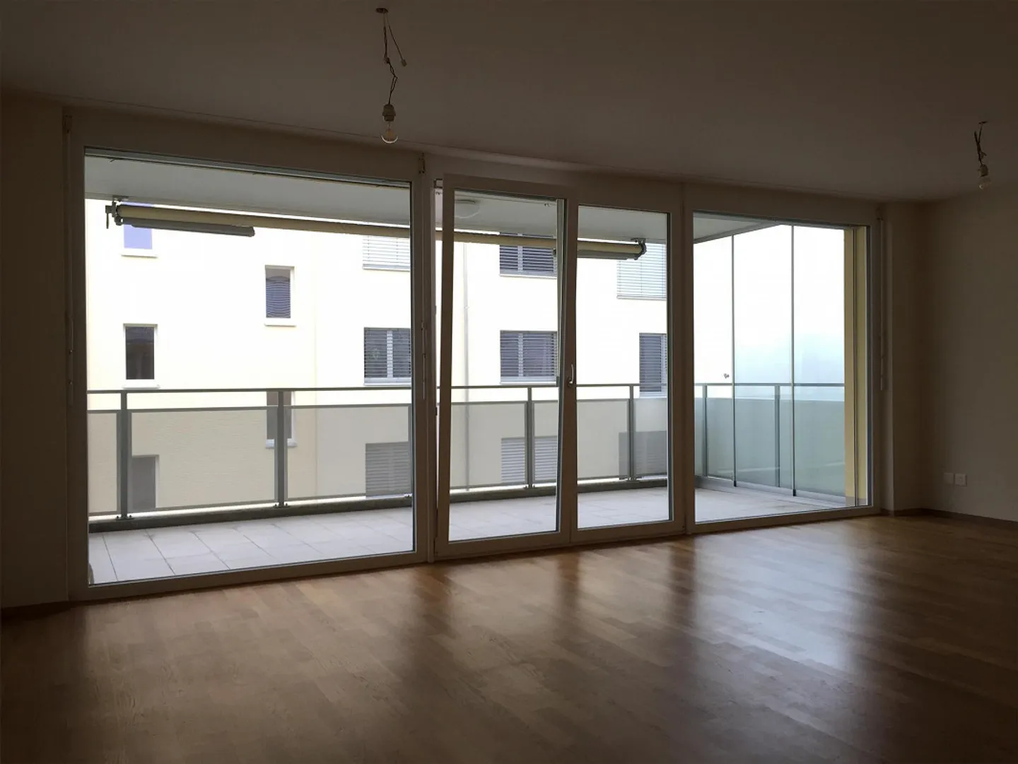 Grosszügige 3.5-Zimmerwohnung - Foto 3 von 11