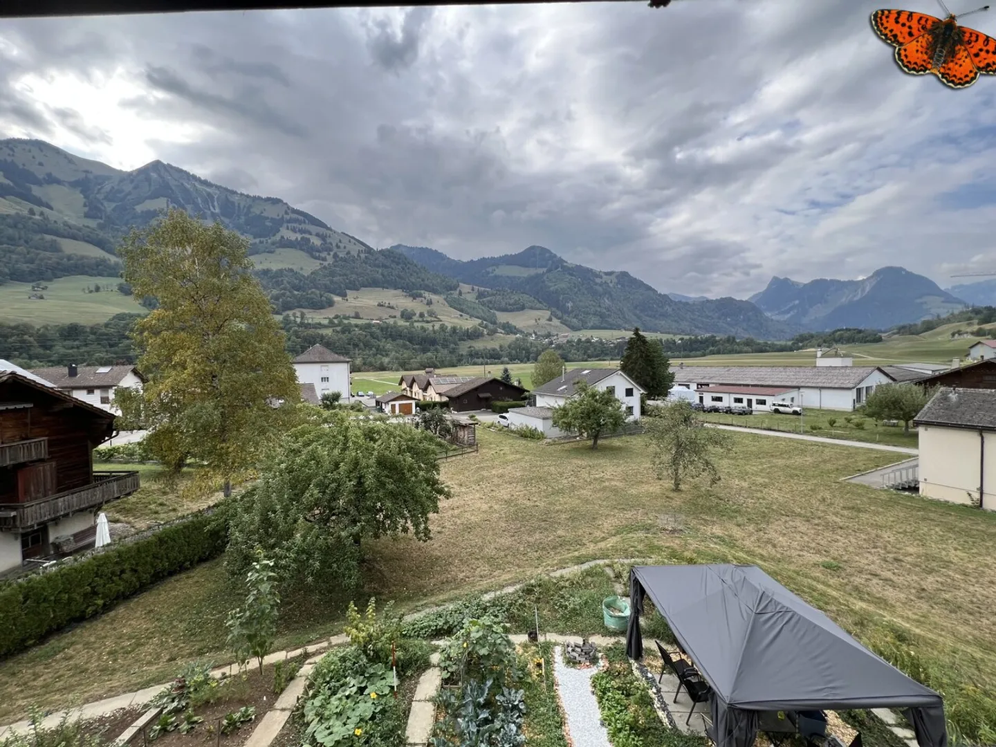 AFFASCINANTE DUPLEX DI 3 ½ LOCALI - ALBEUVE - Foto 6 di 7