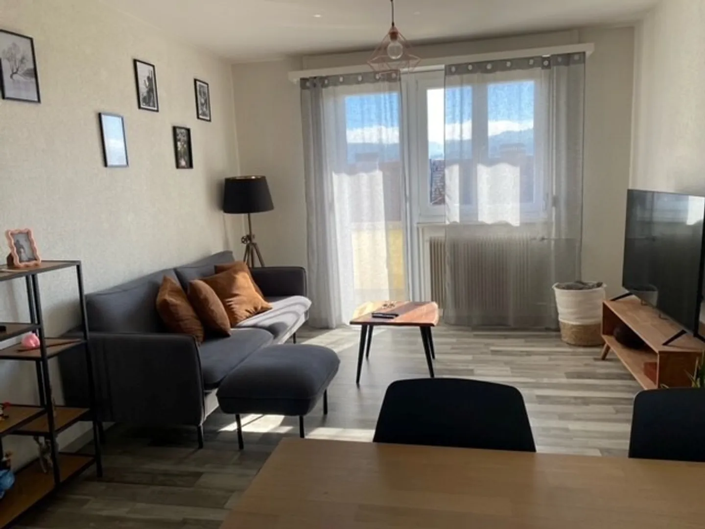 Appartement 3 pièces avec balcon - Photo 1 sur 12