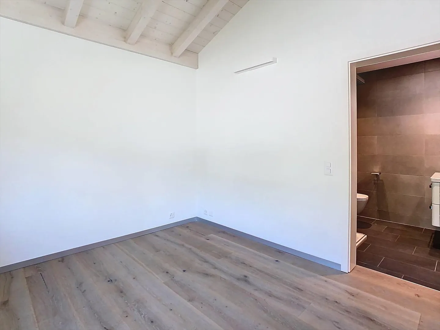 Appartamento-villa attico con vista panoramica - Darnona - Foto 12 di 13