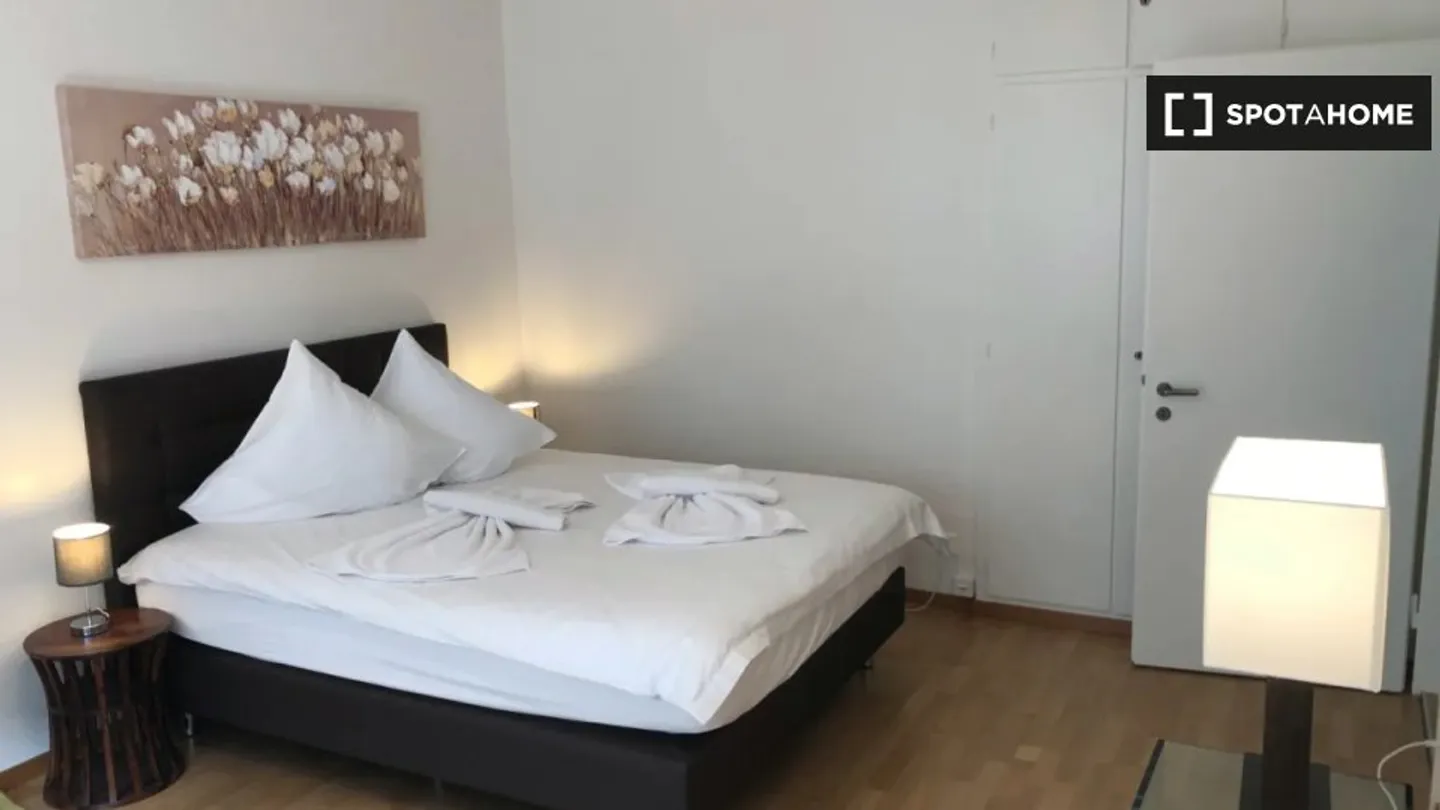 Découvrez, visitez et louez votre nouveau chez-vous en ligne en toute confiance. - Photo 3 sur 6