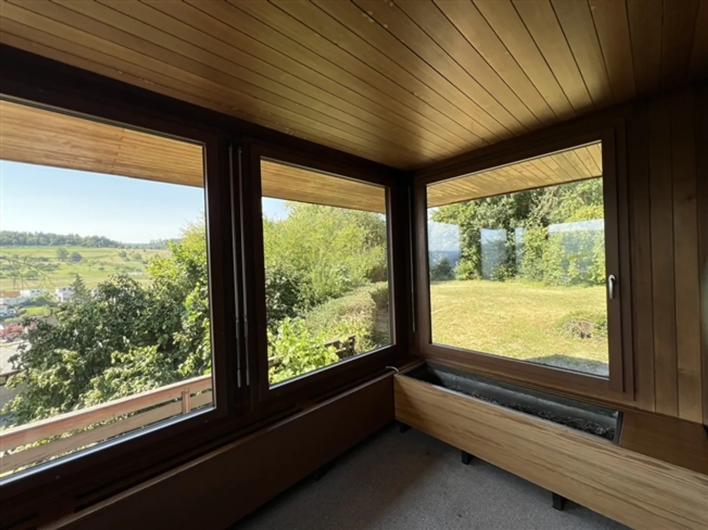 «Imposantes Architektenhaus mit grossem Umschwung» - Foto 10 von 19