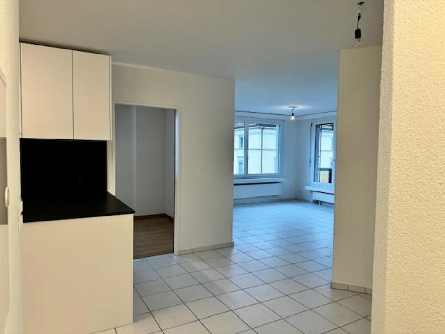 Appartamento 3 1/2 stanze 4° piano 16 - Foto 6 di 13