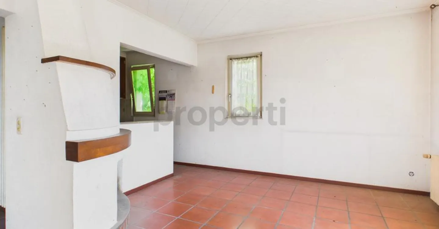 Elegant 4-room villa renovated with balcony, Agno - Photo 3 of 10