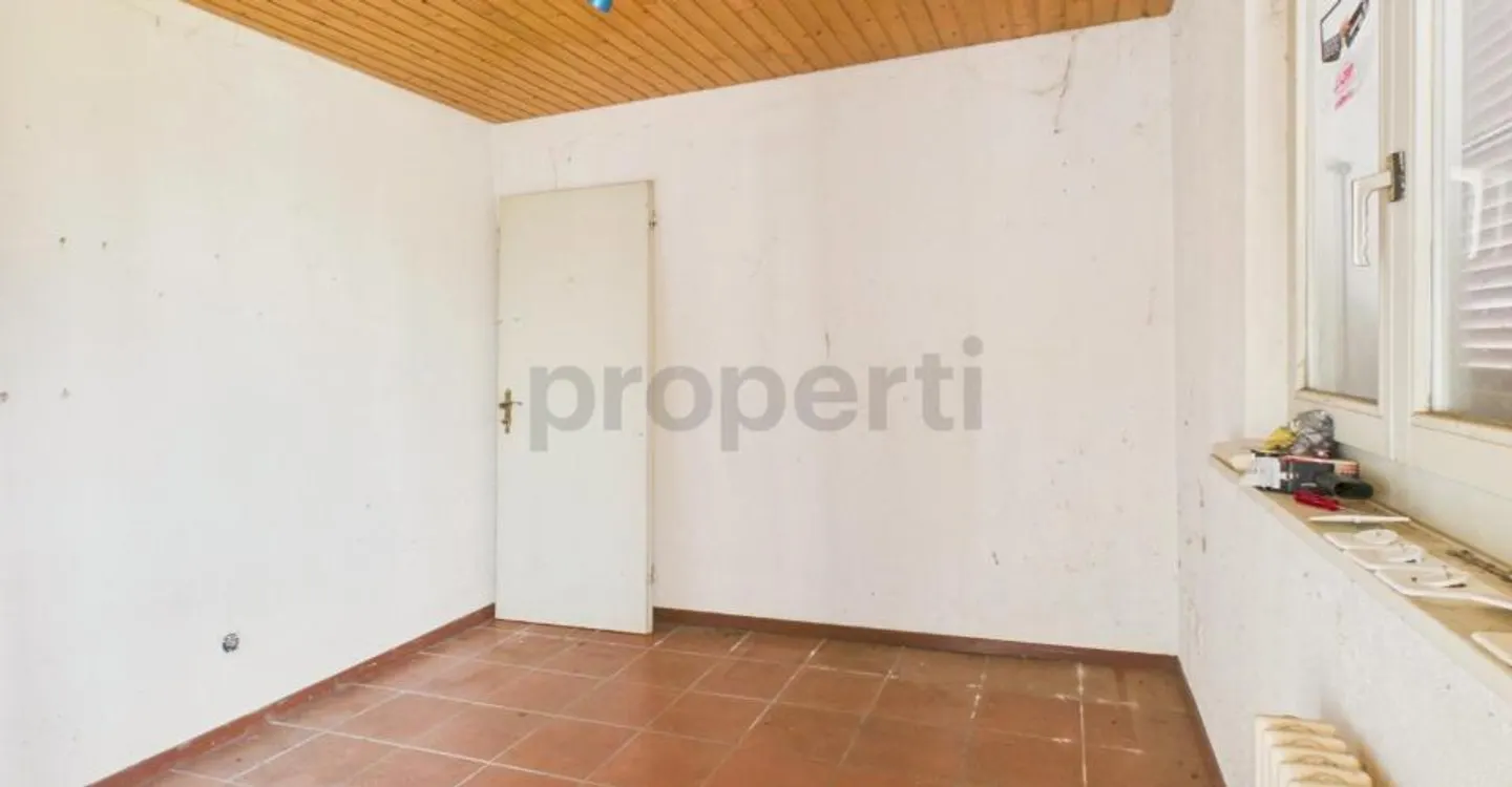 Elegant 4-room villa renovated with balcony, Agno - Photo 6 of 10