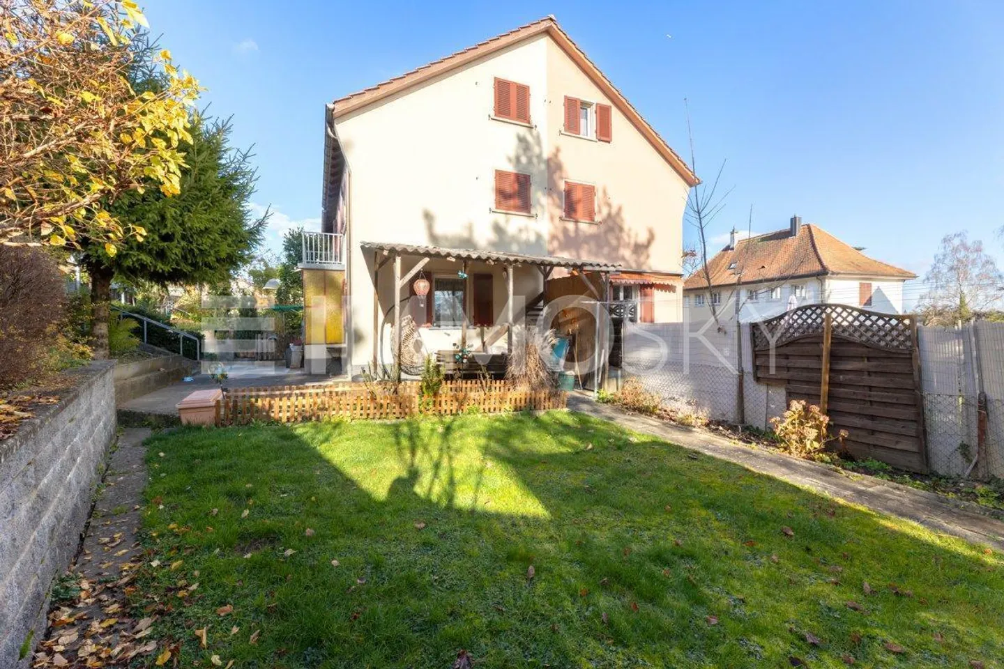 Einfamilienhaus kaufen - Foto 1 von 5