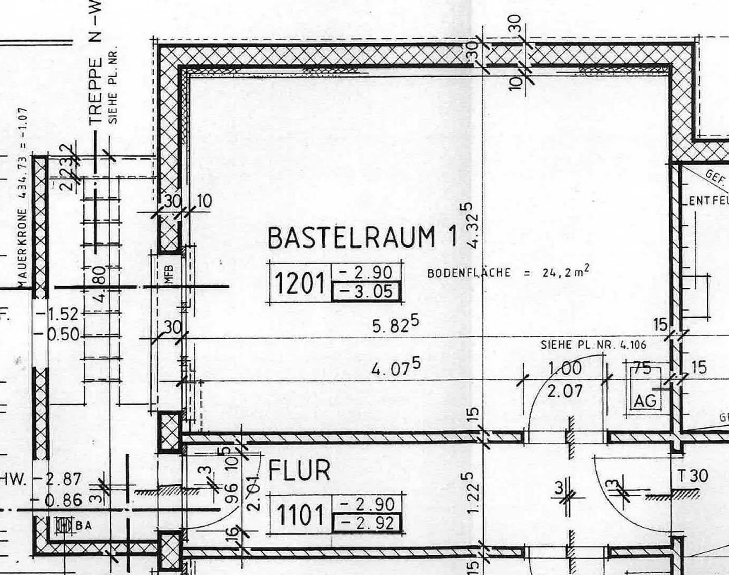 Hobby Room for Hobbyists - Photo 1 of 1