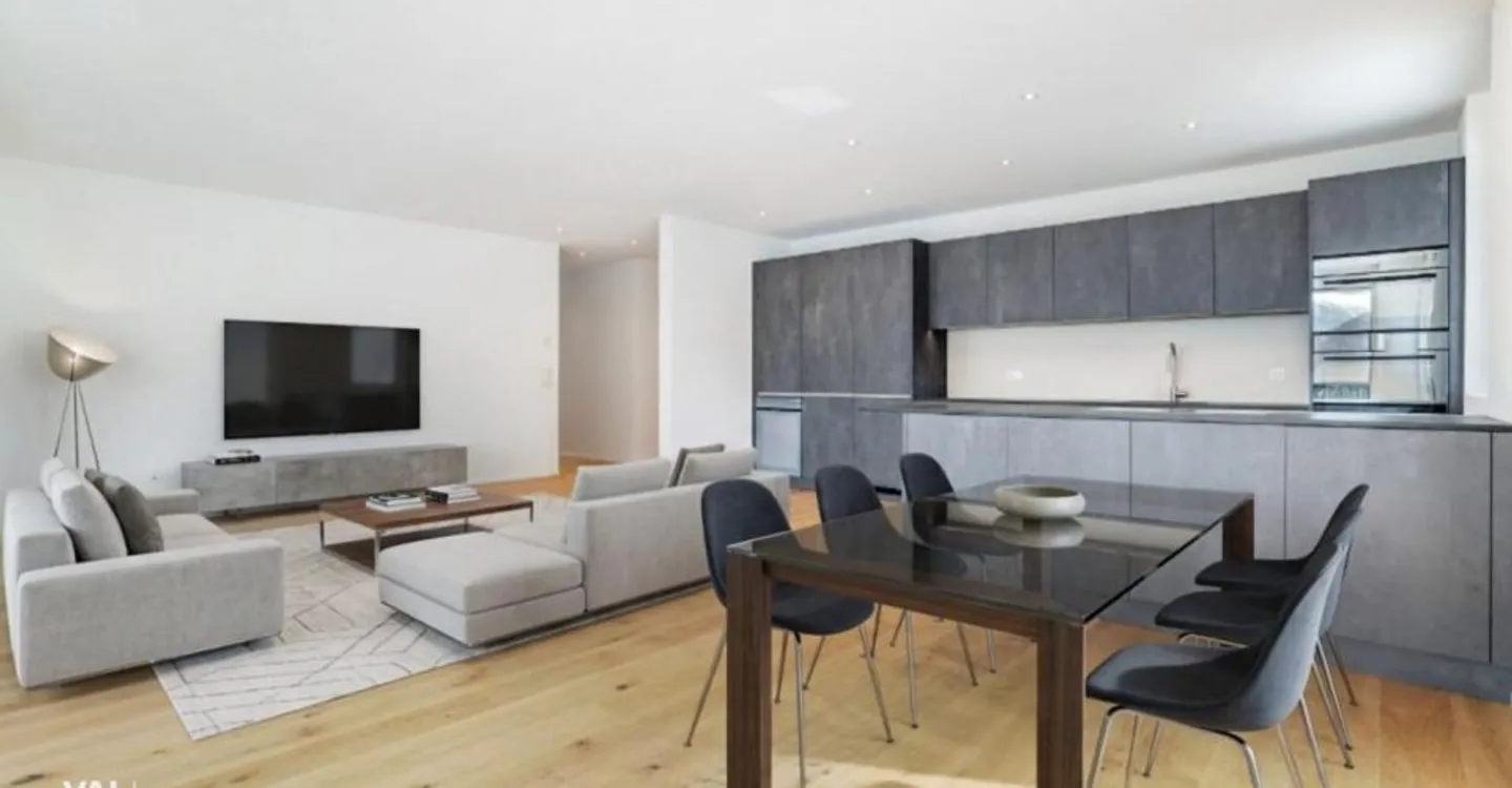 Unique 4.5-room penthouse apartment in Visp - modern living with the best view - Photo 2 of 12