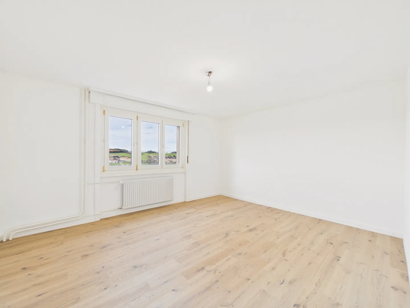 Apartment with 3.5 rooms in Romont - Photo 5 of 12