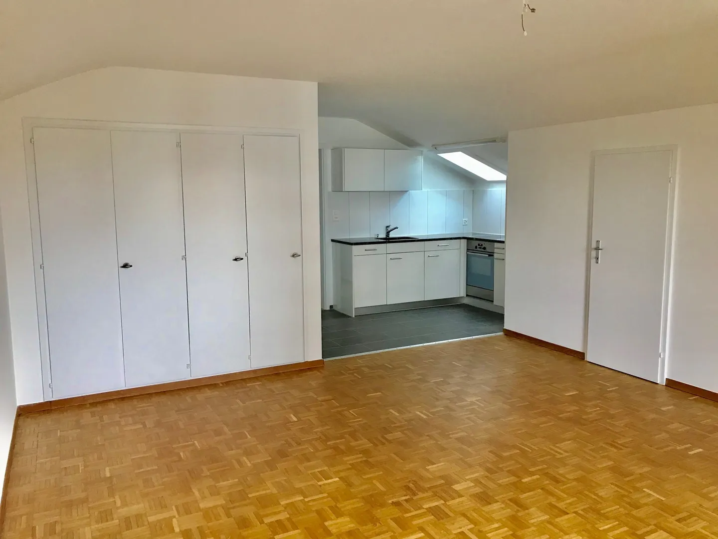 Cozy Studio Apartment in Glattbrugg - Photo 1 of 4