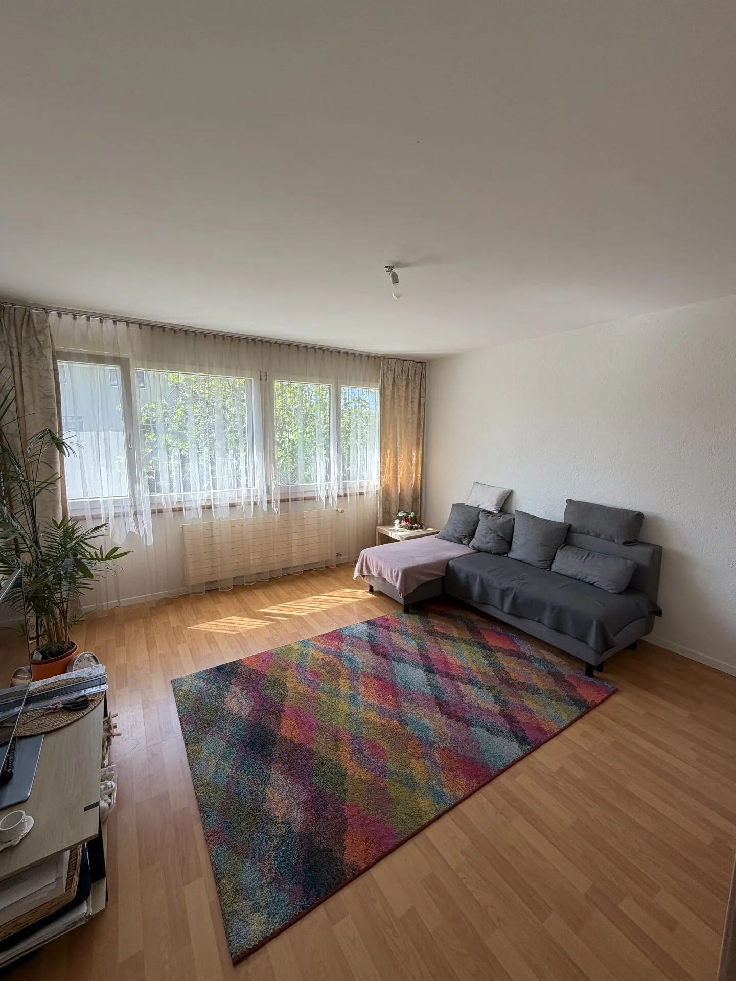 La Neuveville, wunderschöne 3,5-Zimmer-Wohnung im Untergeschoss mit Balkon - Foto 4 von 8