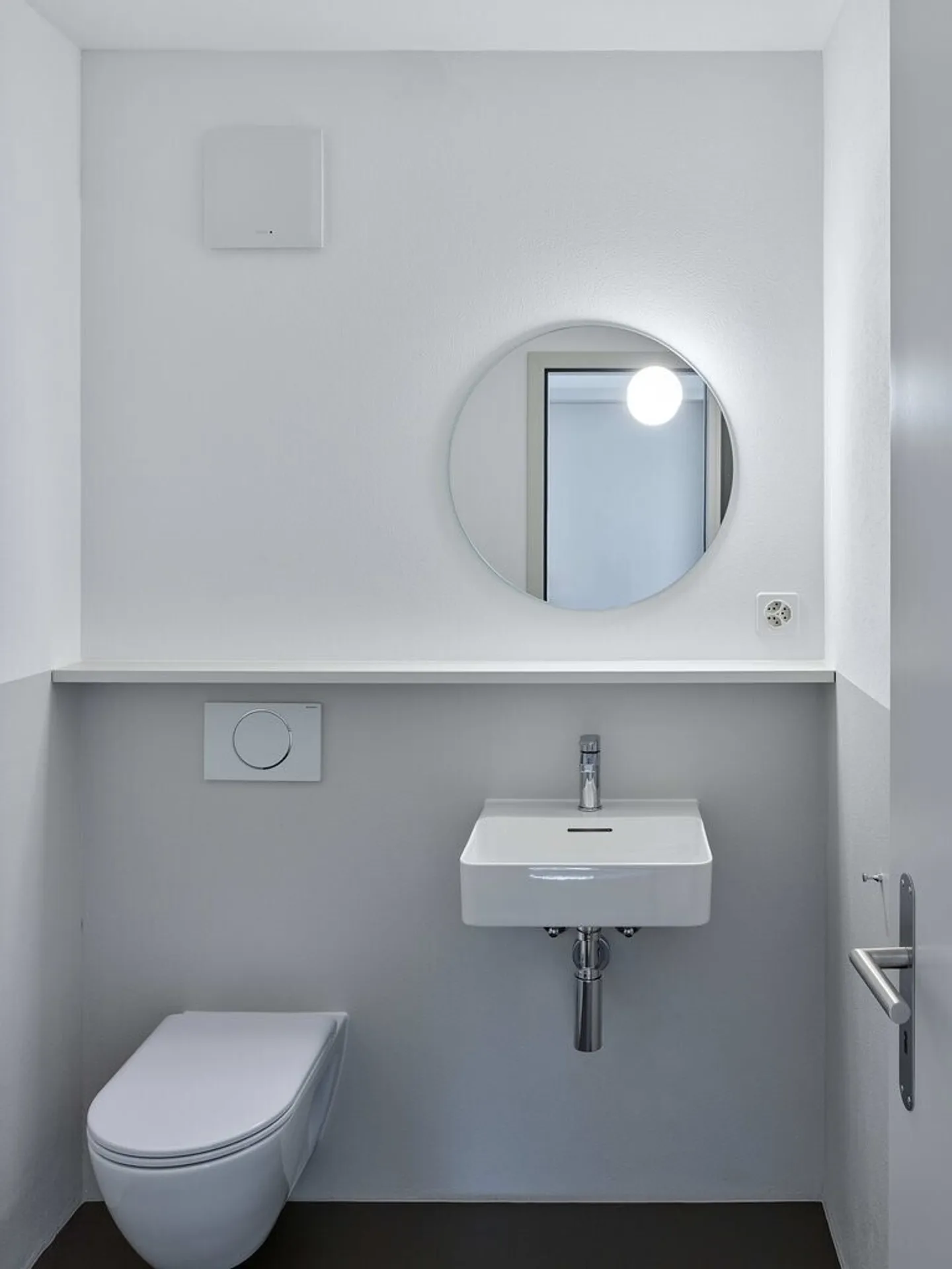 Renovated for you! - Photo 4 of 9