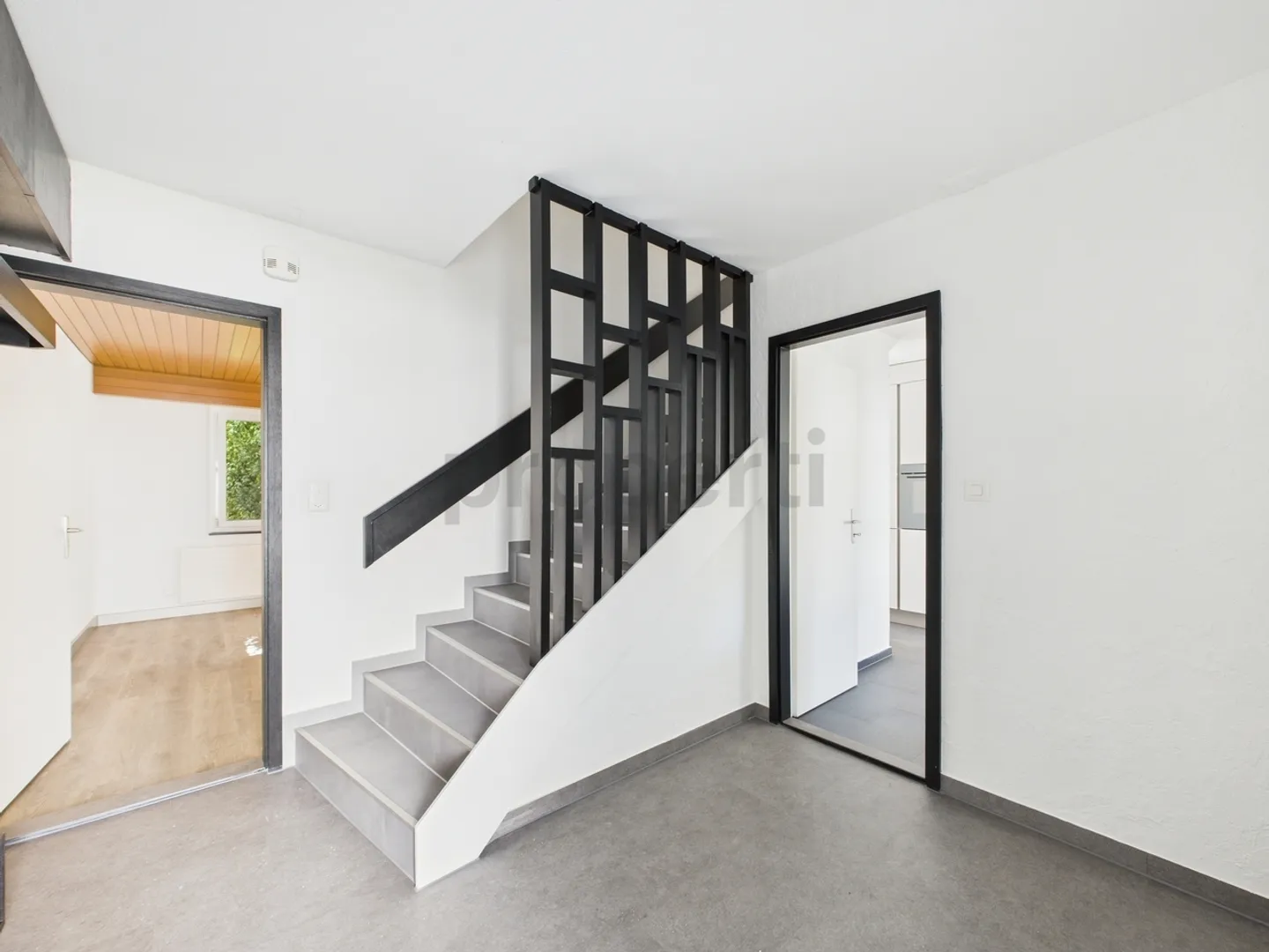 Newly renovated 4.5-room terraced house in Wil - Photo 9 of 11