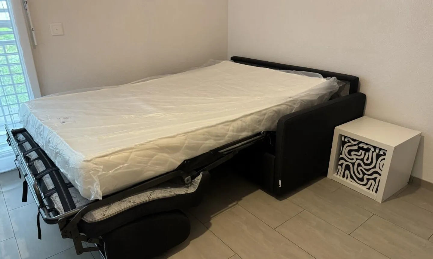 Studio for sale - Photo 2 of 13