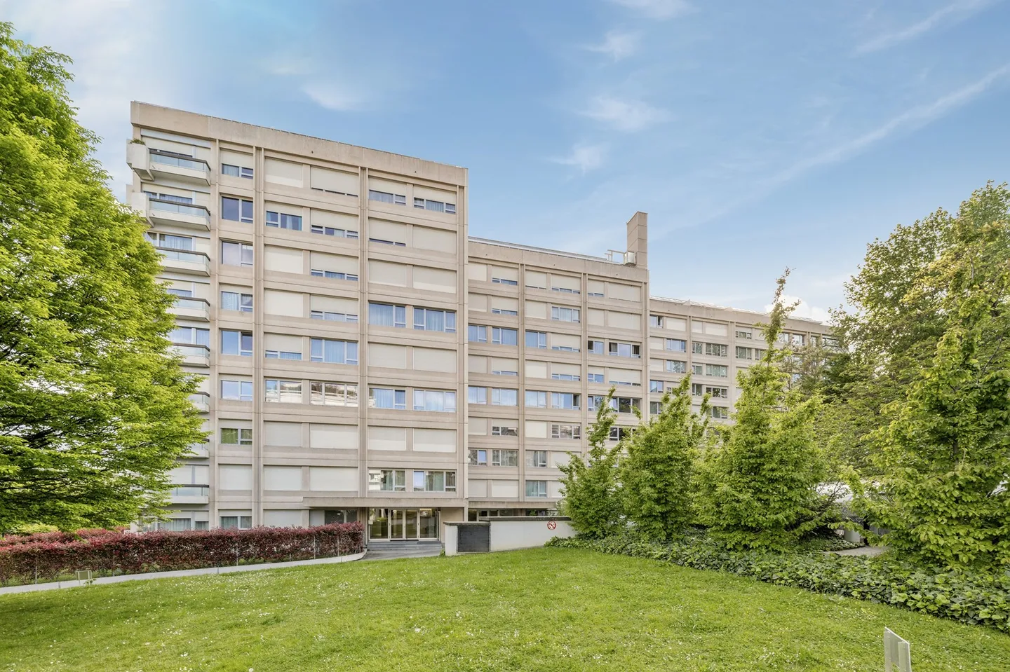 Il tuo nuovo appartamento di fronte al Parc Trembley! - Foto 1 di 2