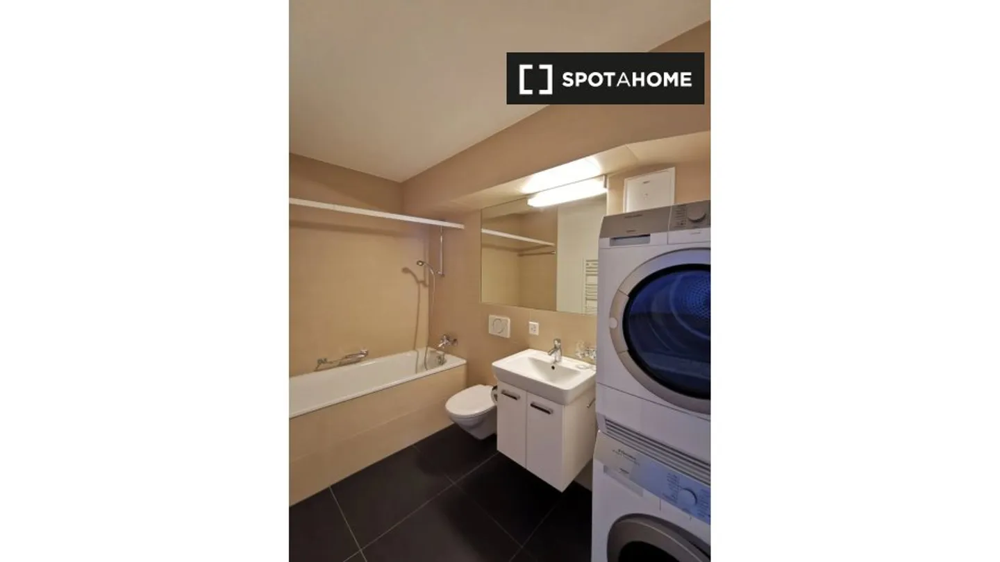 Scopri, visita e affitta la tua nuova casa online con piena fiducia. - Foto 7 di 12