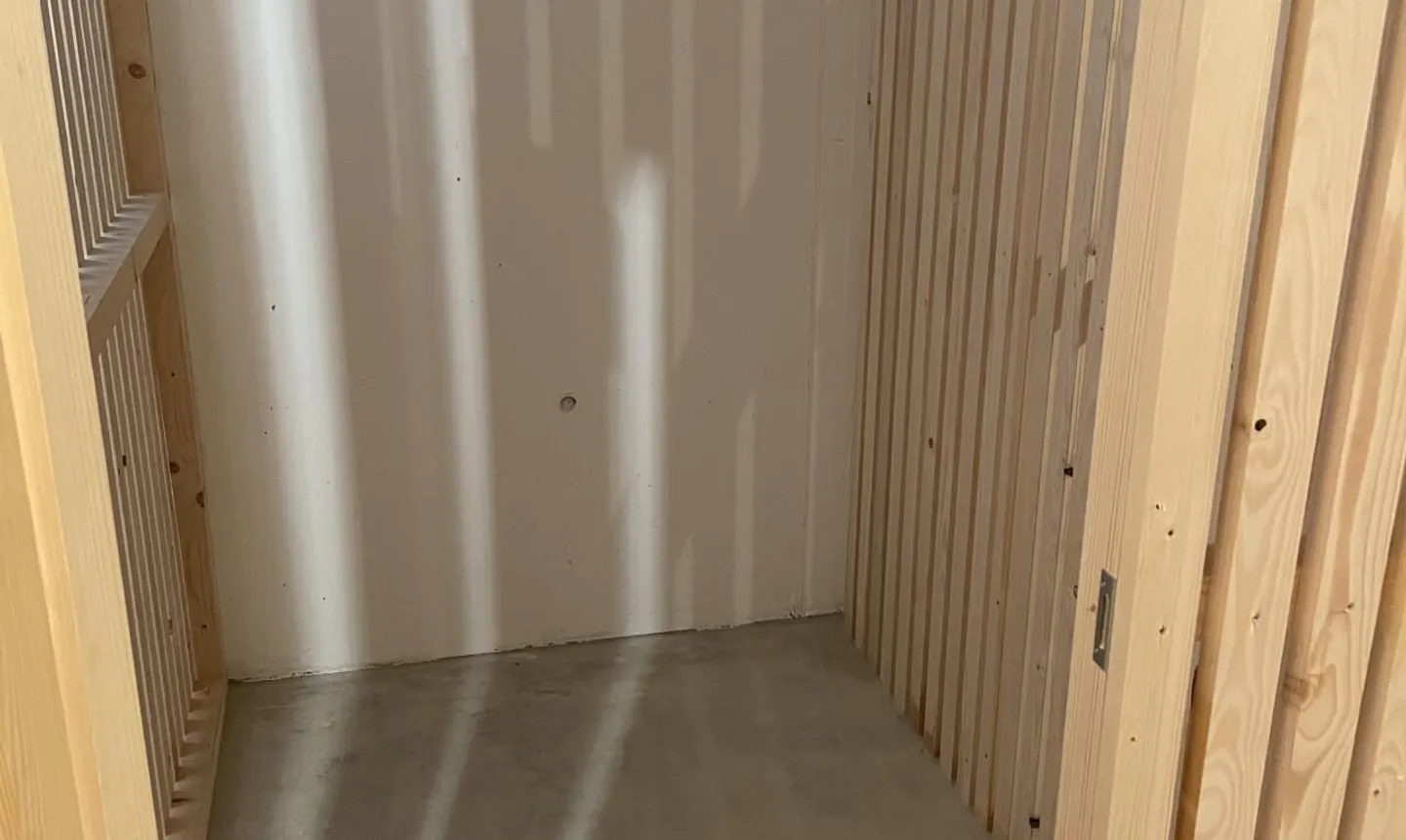 Studio for sale - Photo 11 of 13