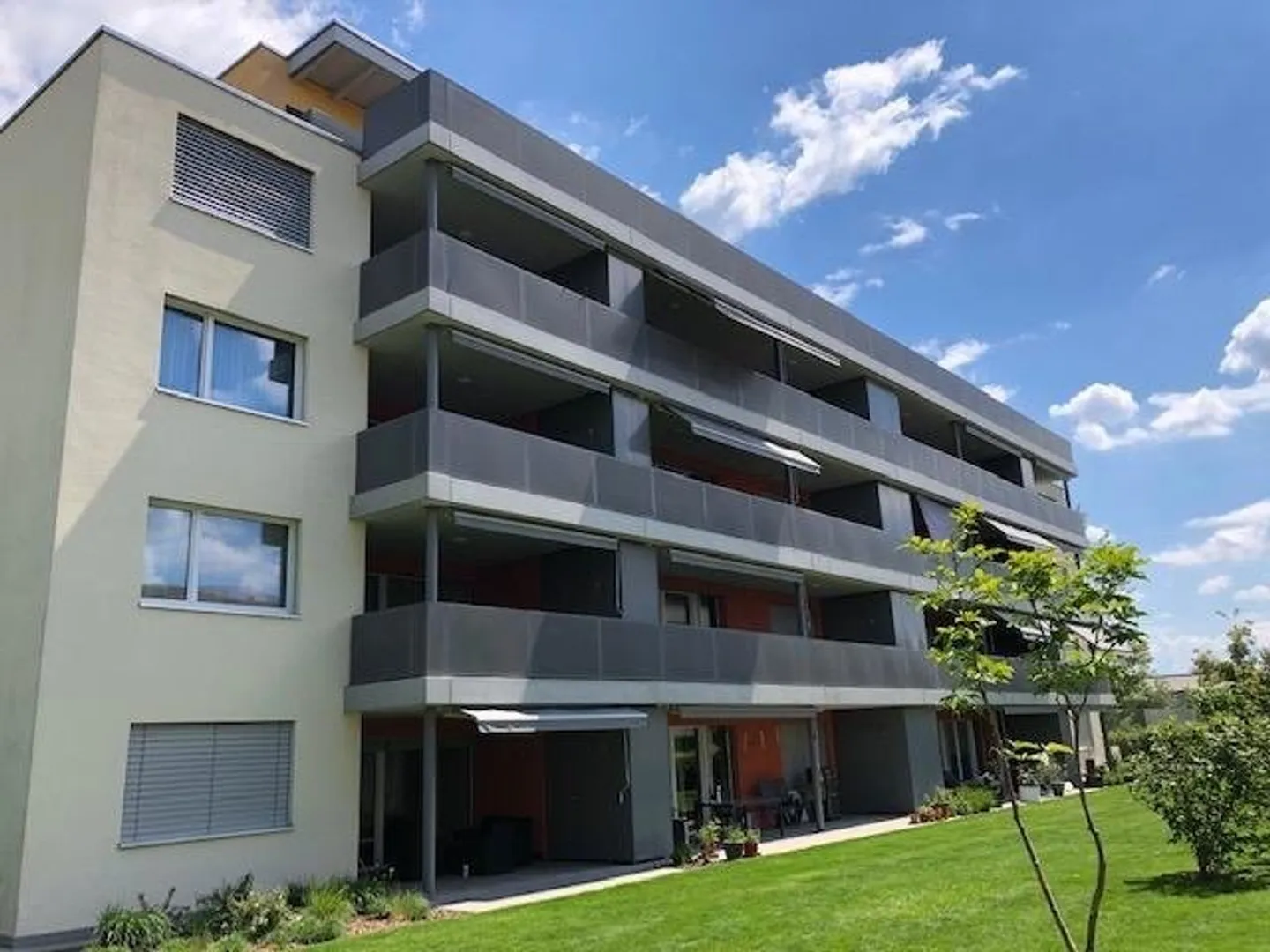 Moderne 4.5-Zimmerwohnung - Foto 1 von 9