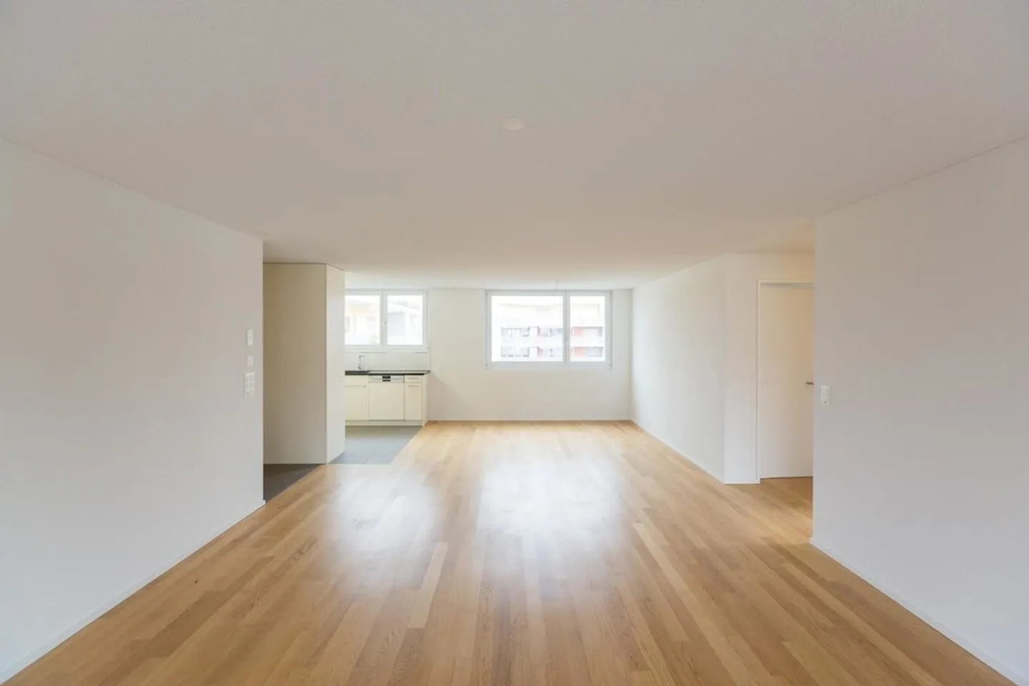 Moderne 4.5-Zimmerwohnung - Foto 2 von 9