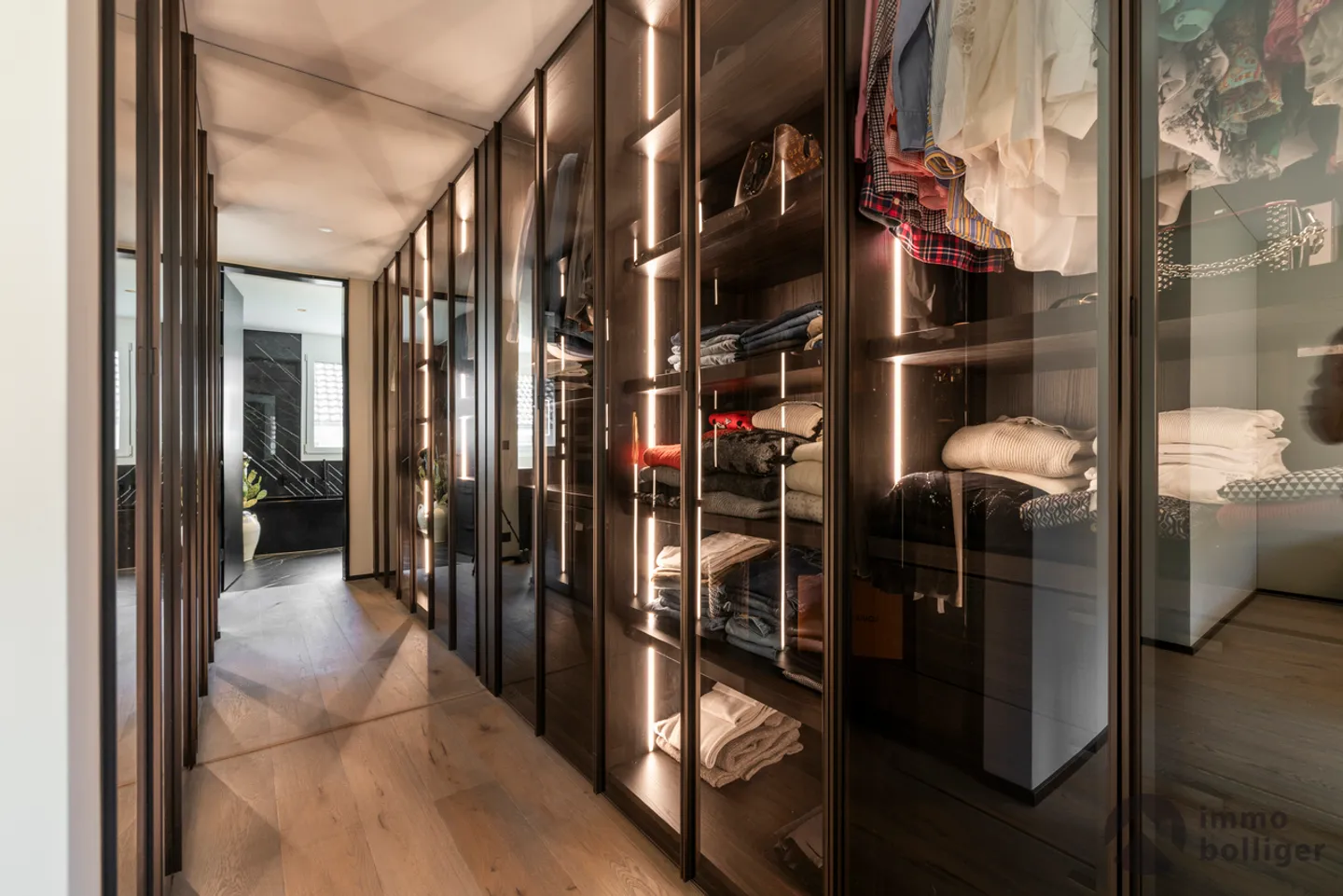 Appartement exclusif avec le plus grand confort de vie - Photo 8 sur 14