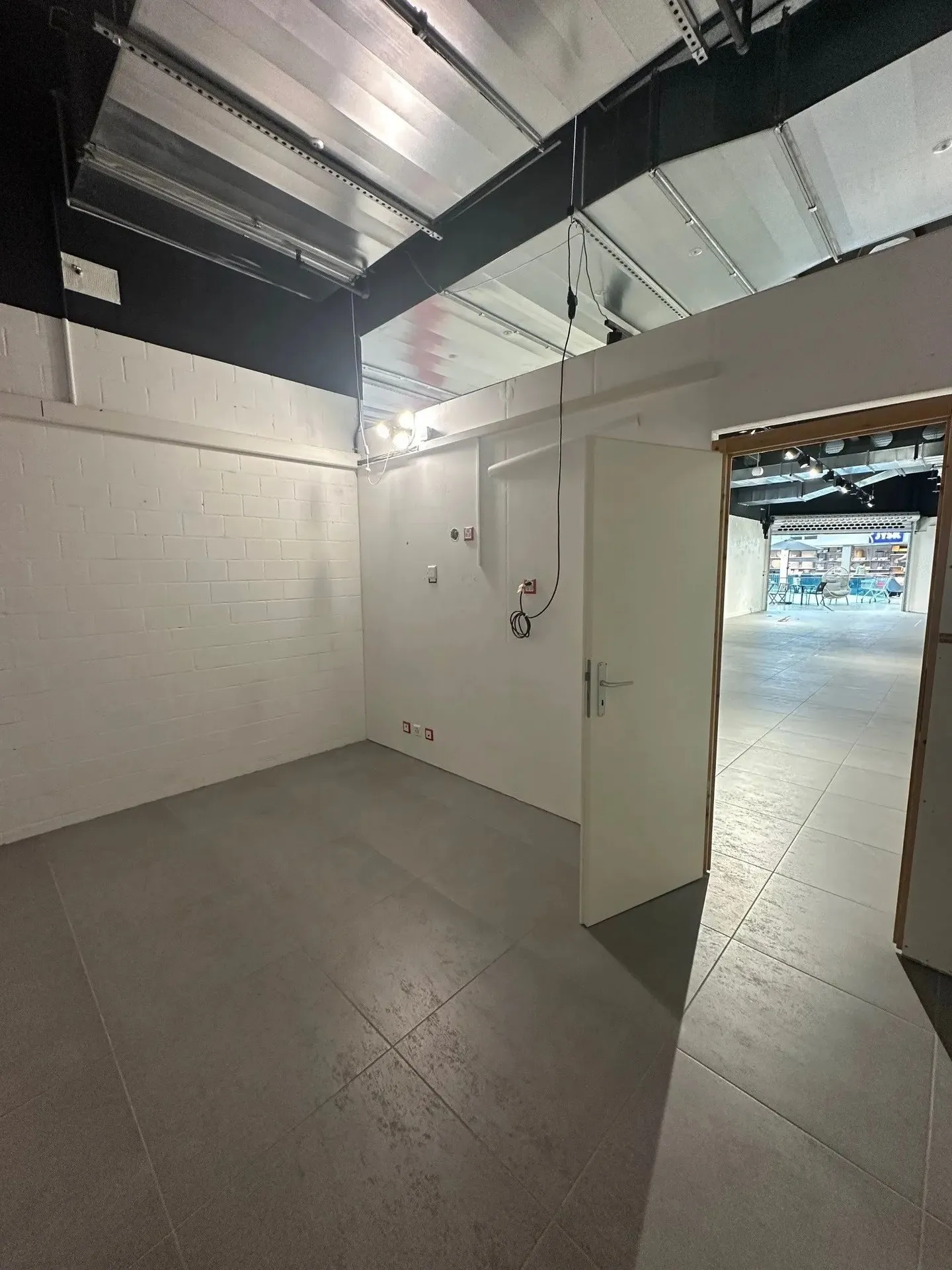 Local commercial à louer, Bielstrasse 9, à Lyss, Suisse - Photo 3 sur 10