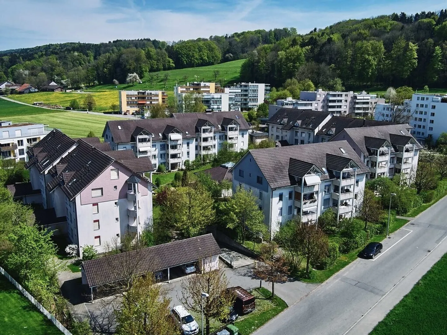 Place de parking à louer sur Moosweg. - Photo 1 sur 1