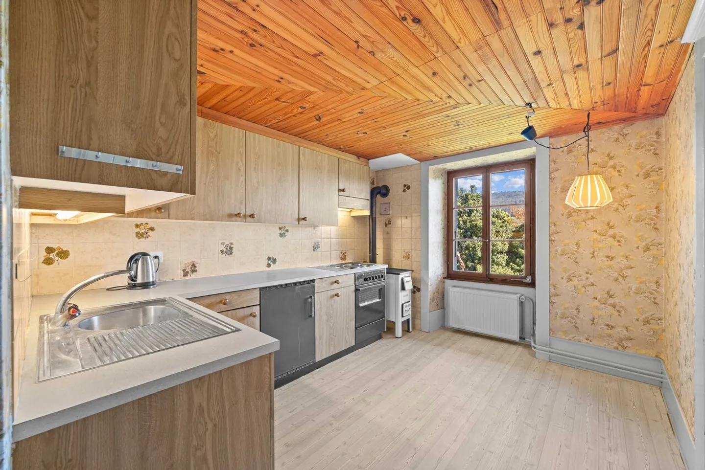Character House - Directly on the Lavaux Golf Course - Photo 20 of 24