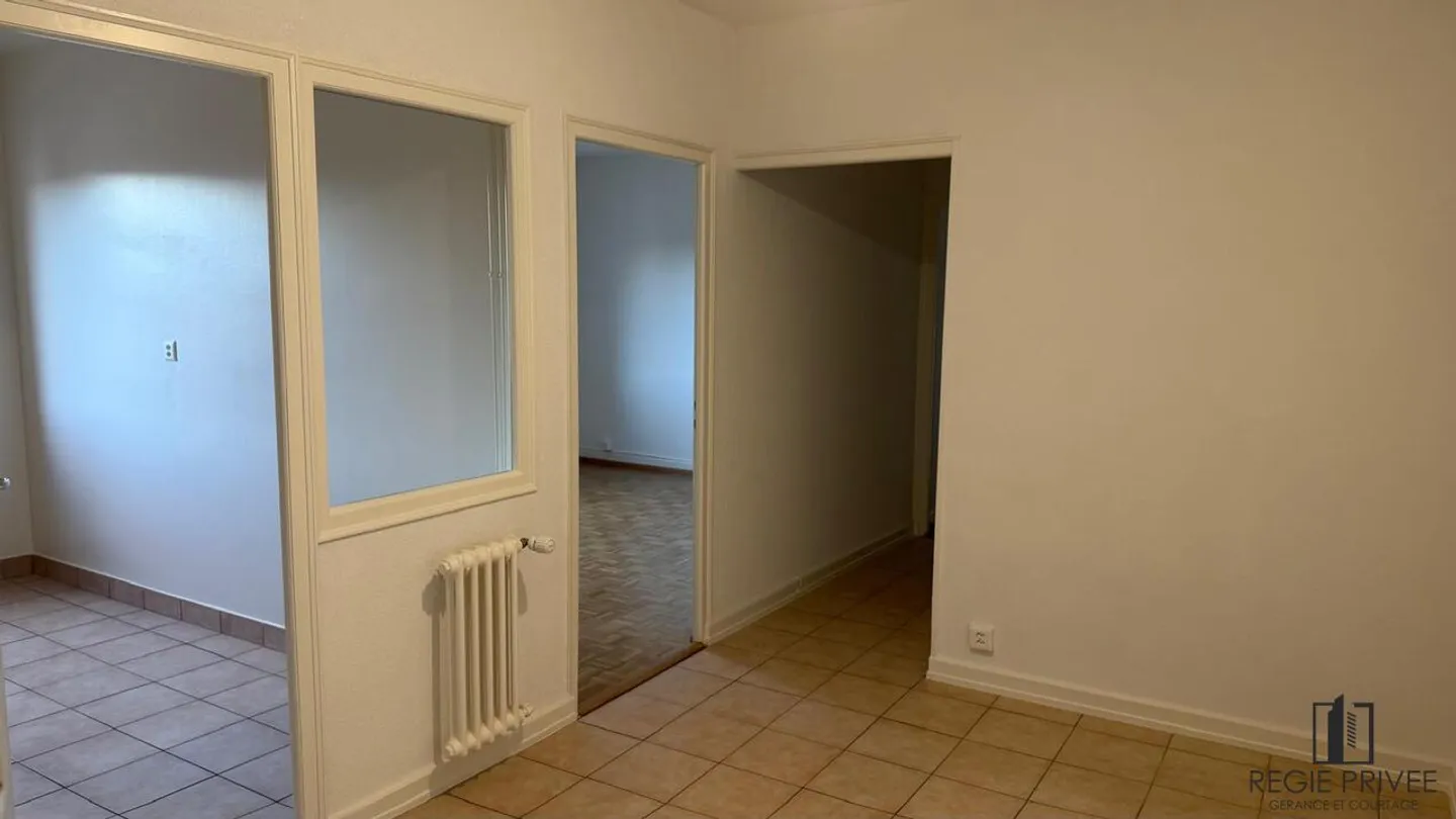 Komfortable Wohnung in Lausanne - Foto 2 von 6