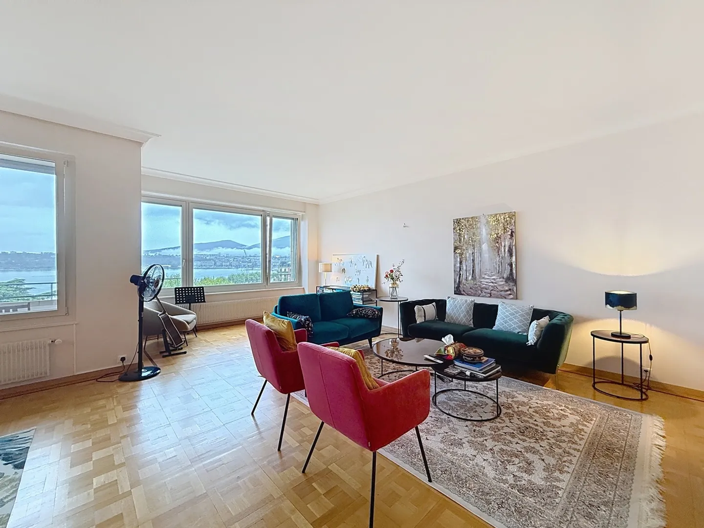 Appartement magnifique avec 7 pièces, 3 chambres - Photo 3 sur 10