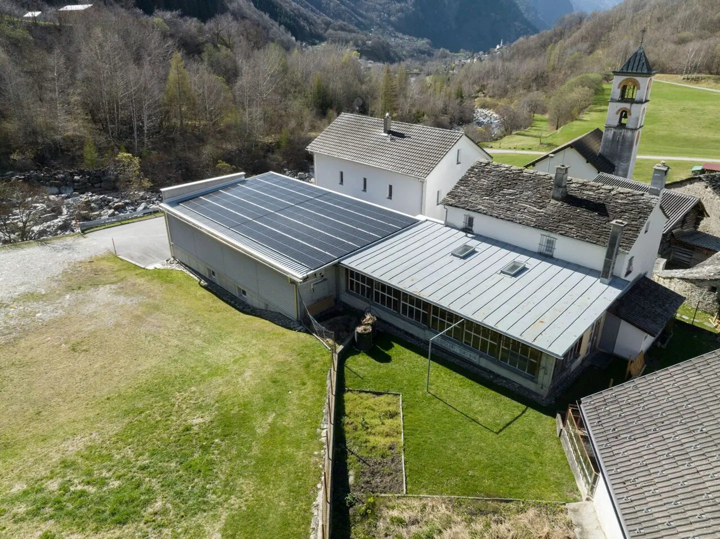 Commercial Space in Cebbia - Photo 3 of 5