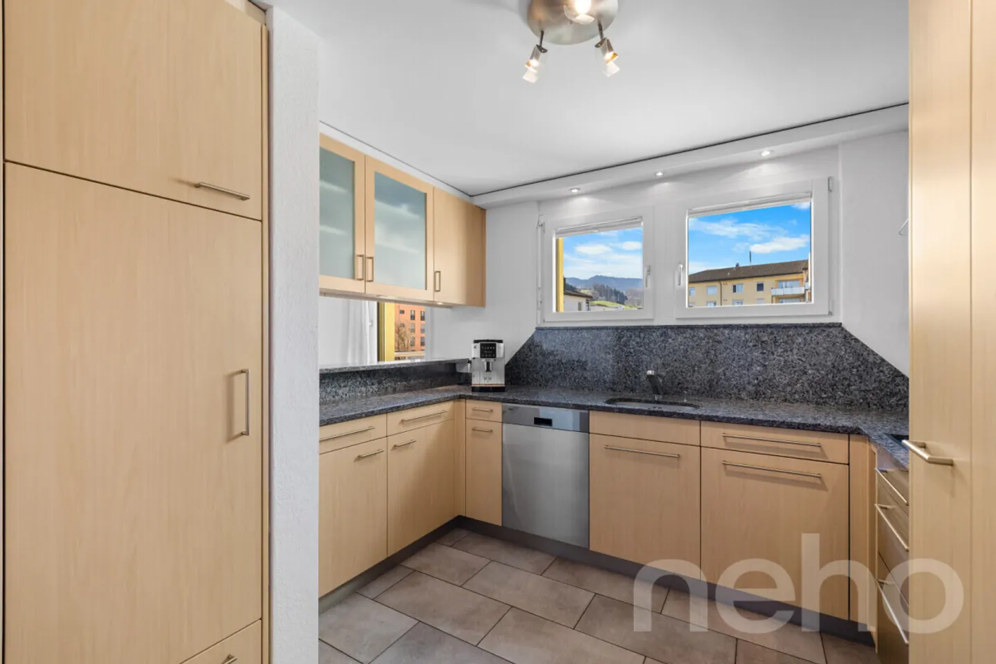 Appartement attrayant de 5,5 pièces à Wilen b. Wollerau - Photo 4 sur 12