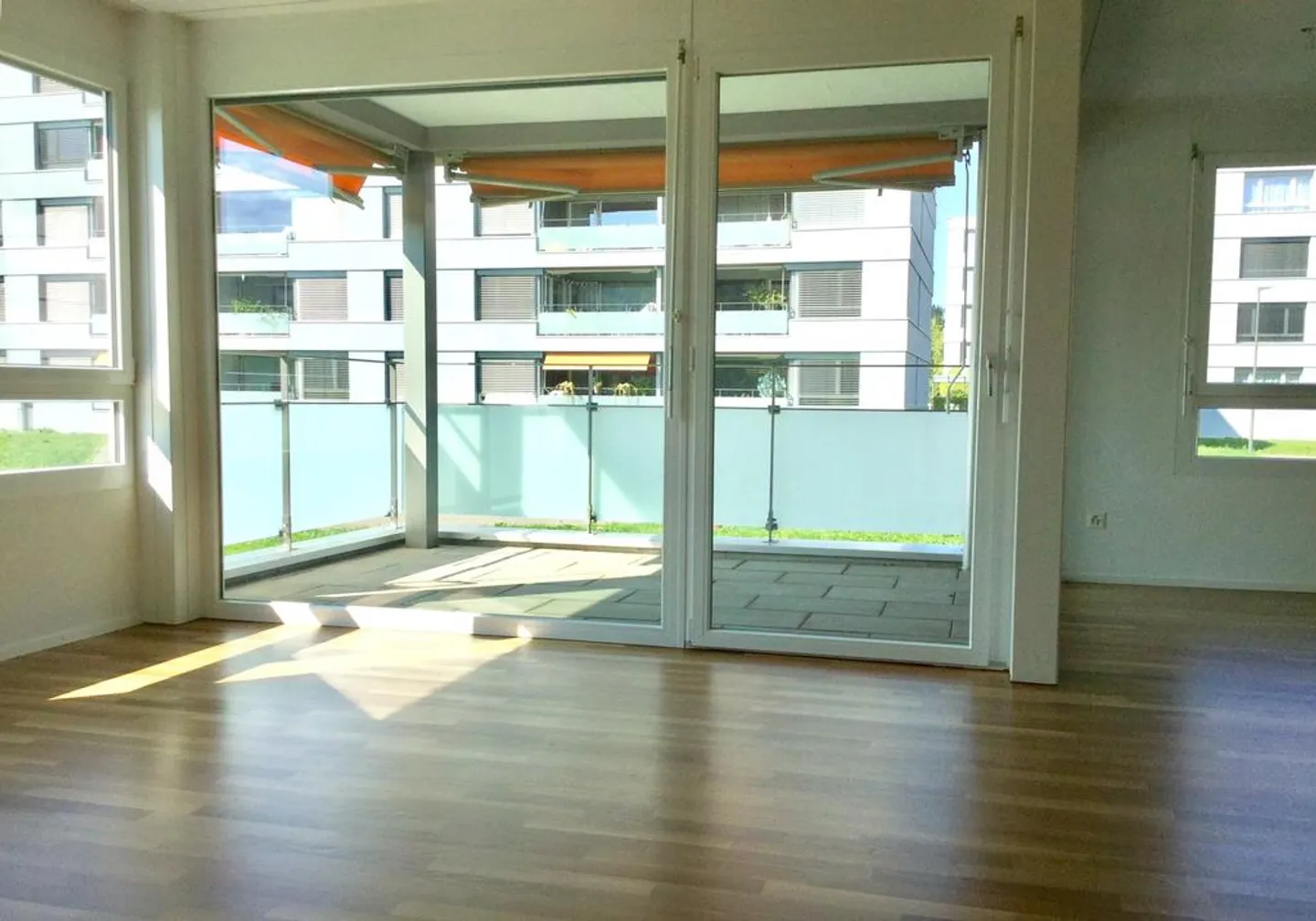 ***3.5ZWG**82m**grosser Eck-Balkon**Abendsonne*** - Foto 3 von 11