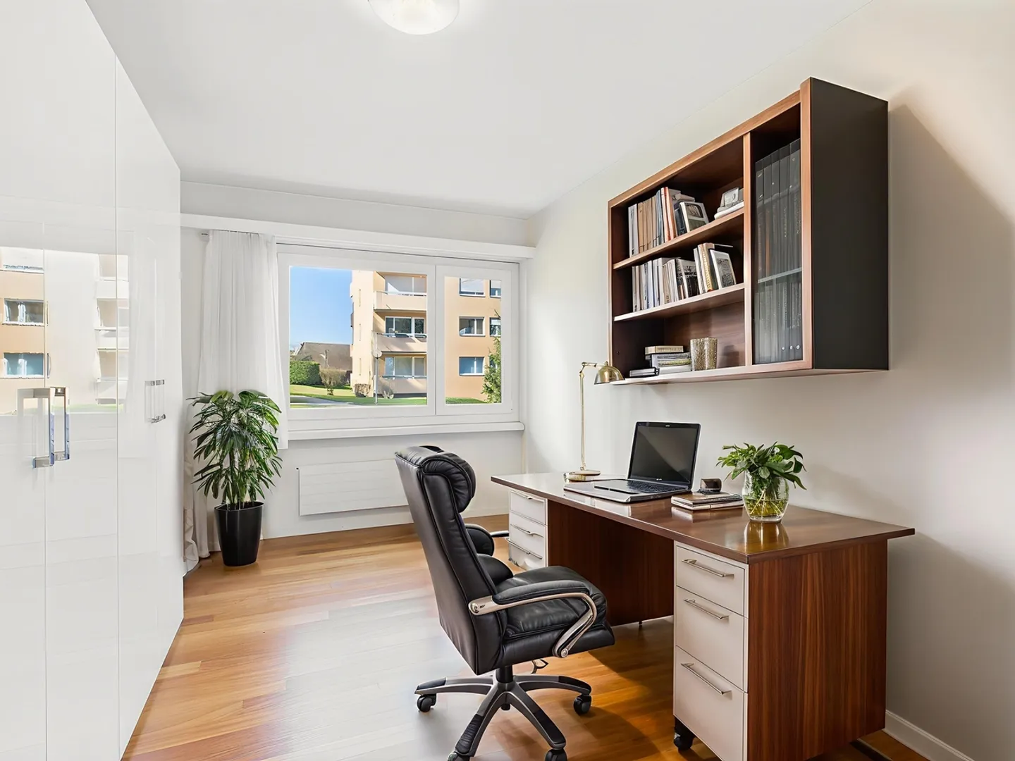 Familienfreundliches Wohnen: Renovierte 5.5-Zimmer-Wohnung in Toplage Zollikerberg - Foto 5 von 12