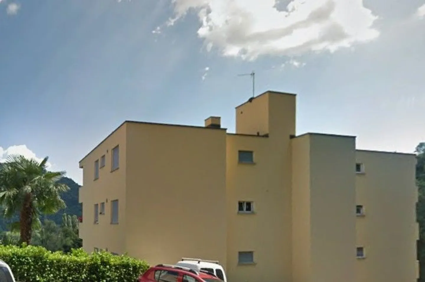 Appartamento all'Asta con Balcone - Foto 1 di 13