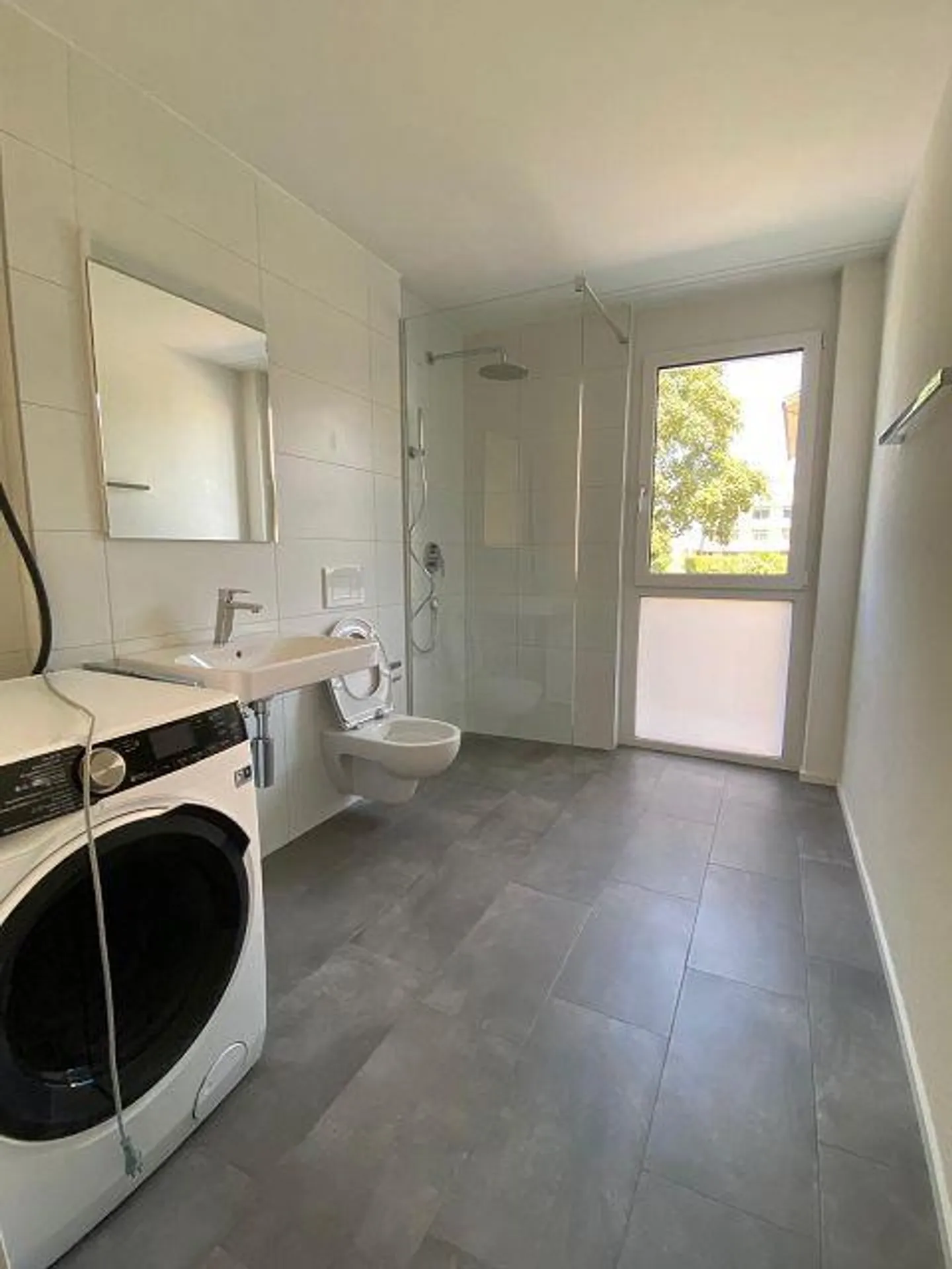 Bright and modern penthouse apartment - Photo 6 of 10