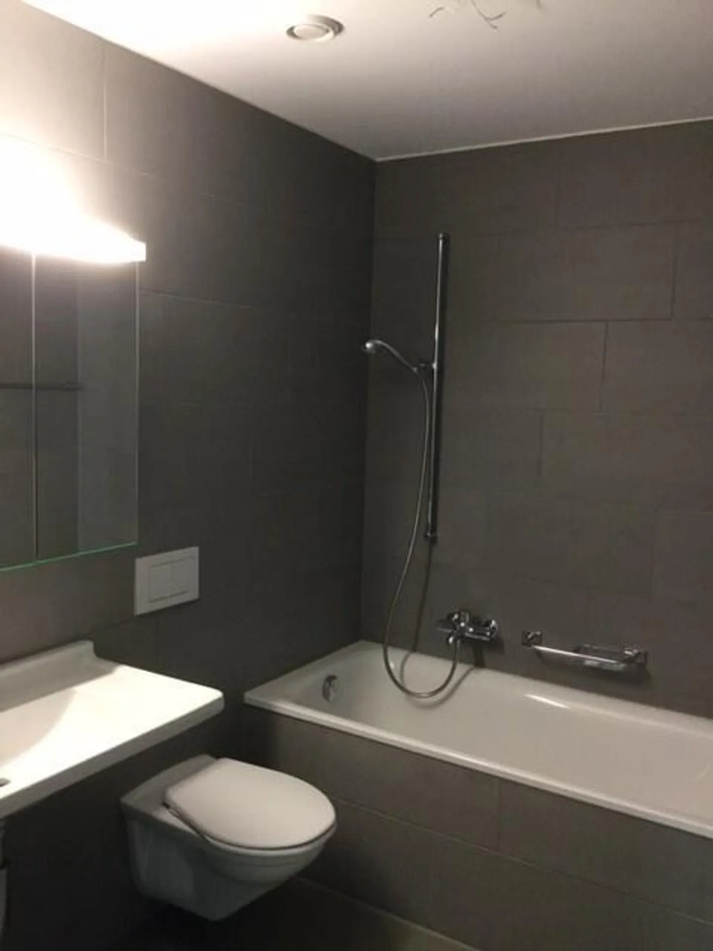 Great apartment on the 4th floor with 2 wet cells and washing tower and loggia - Photo 4 of 11