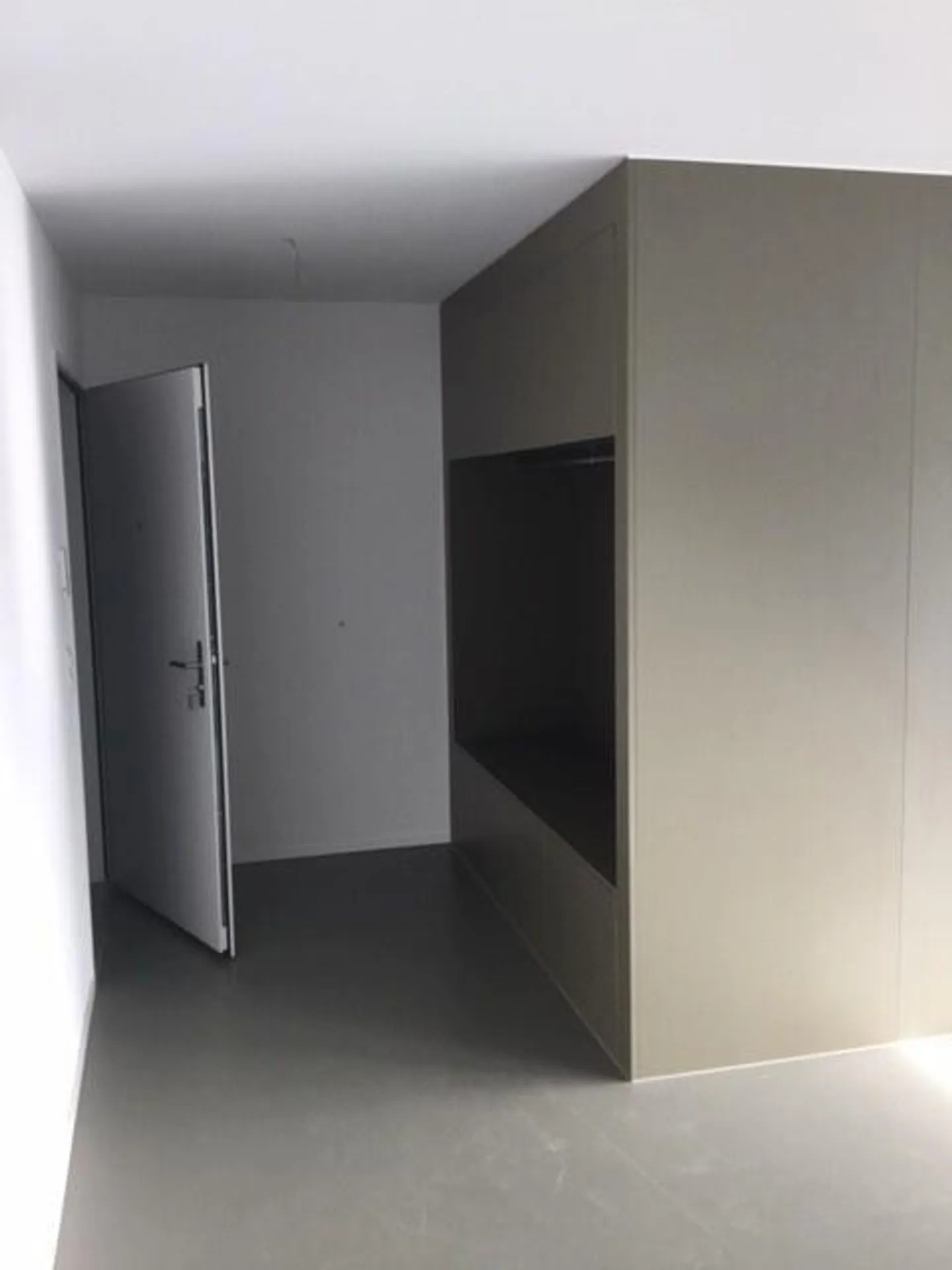 Great apartment on the 4th floor with 2 wet cells and washing tower and loggia - Photo 6 of 11