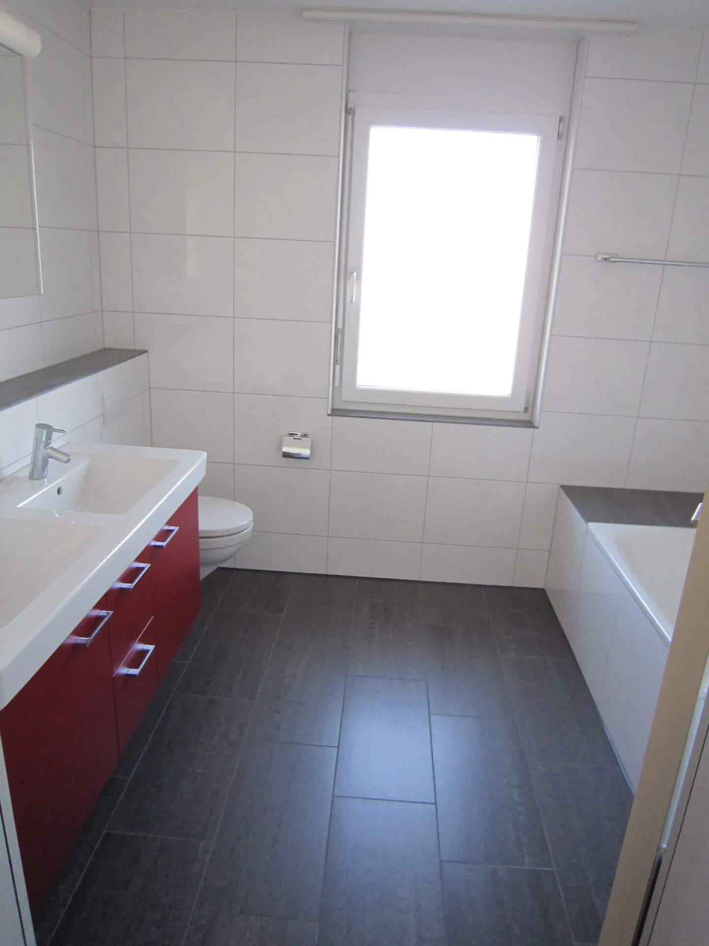 4.5-Room Garden Apartment in Child-Friendly Location - Photo 7 of 8