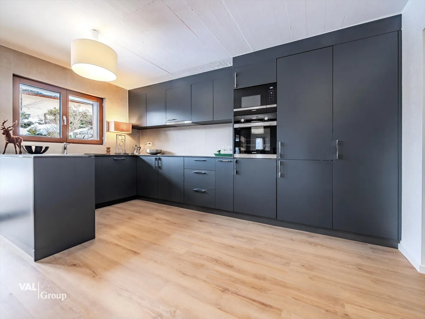 L'alliance parfaite entre tradition alpine et raffinement moderne - Photo 6 sur 13