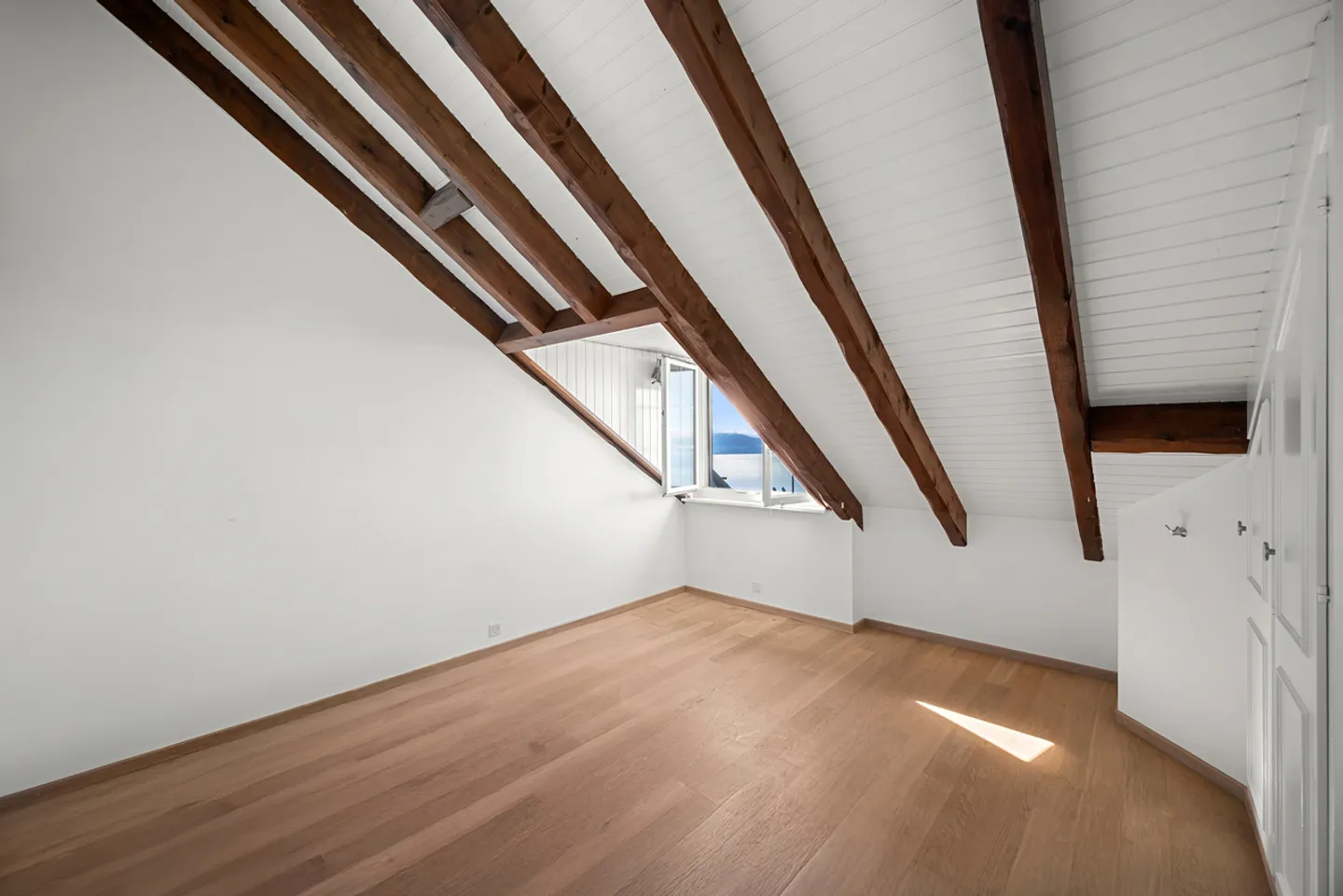 Très belle villa avec vue panoramique à Grandvaux - Photo 15 sur 19