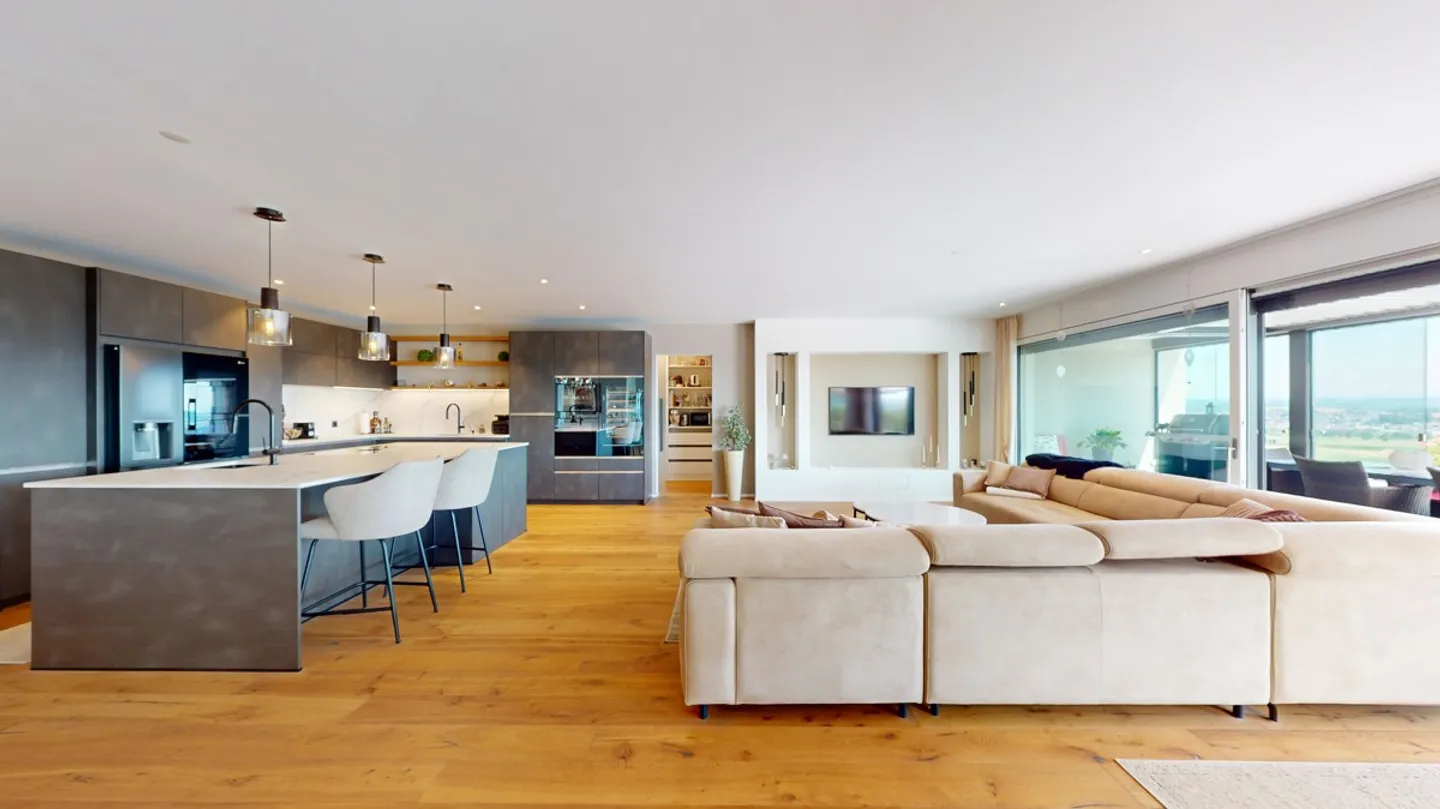 Luxuriöse Terrassenwohnung mit unverbaubarem Bergpanorama - Foto 3 von 12