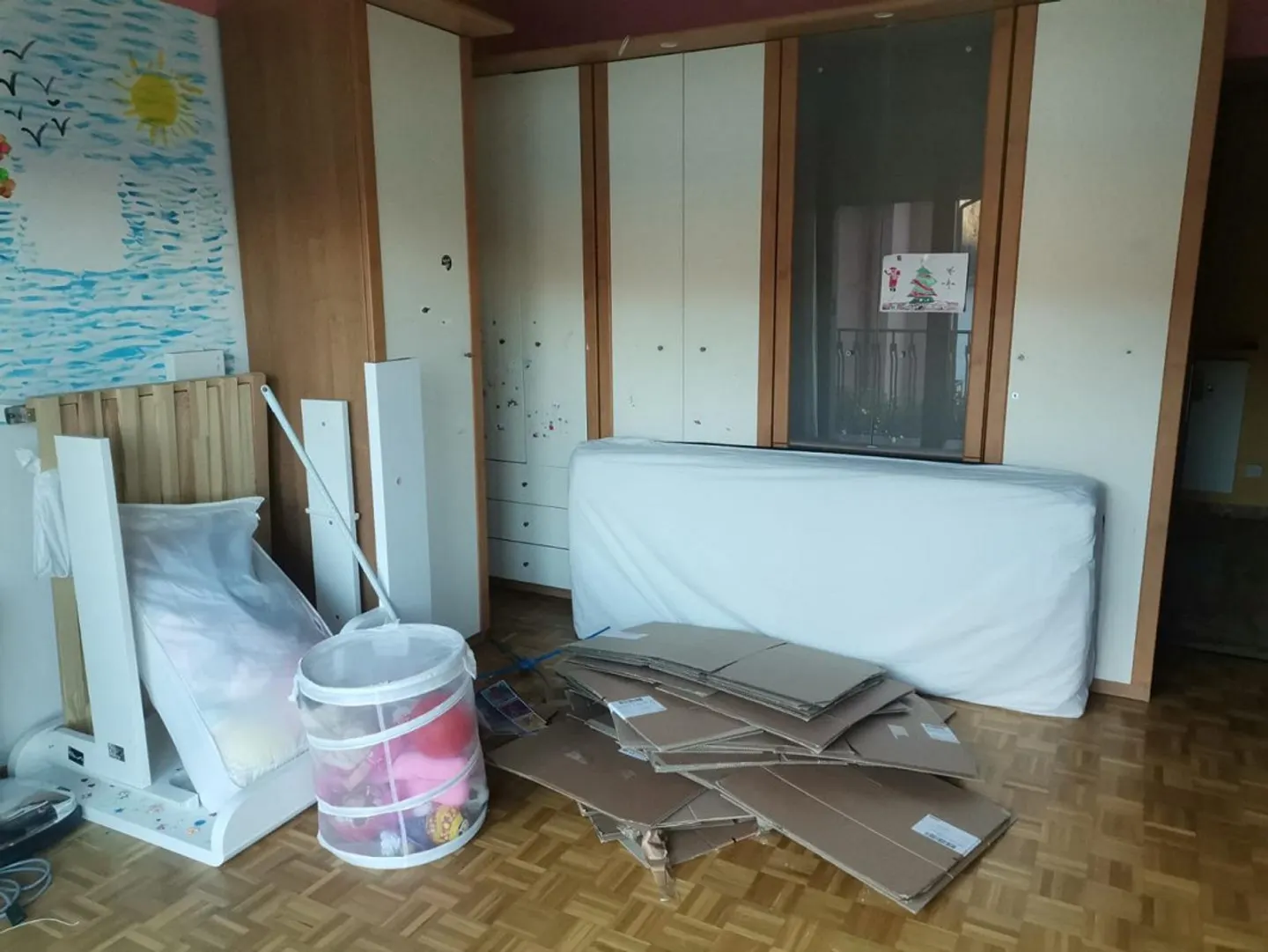 Sunny Apartment with Lake View - Photo 5 of 14