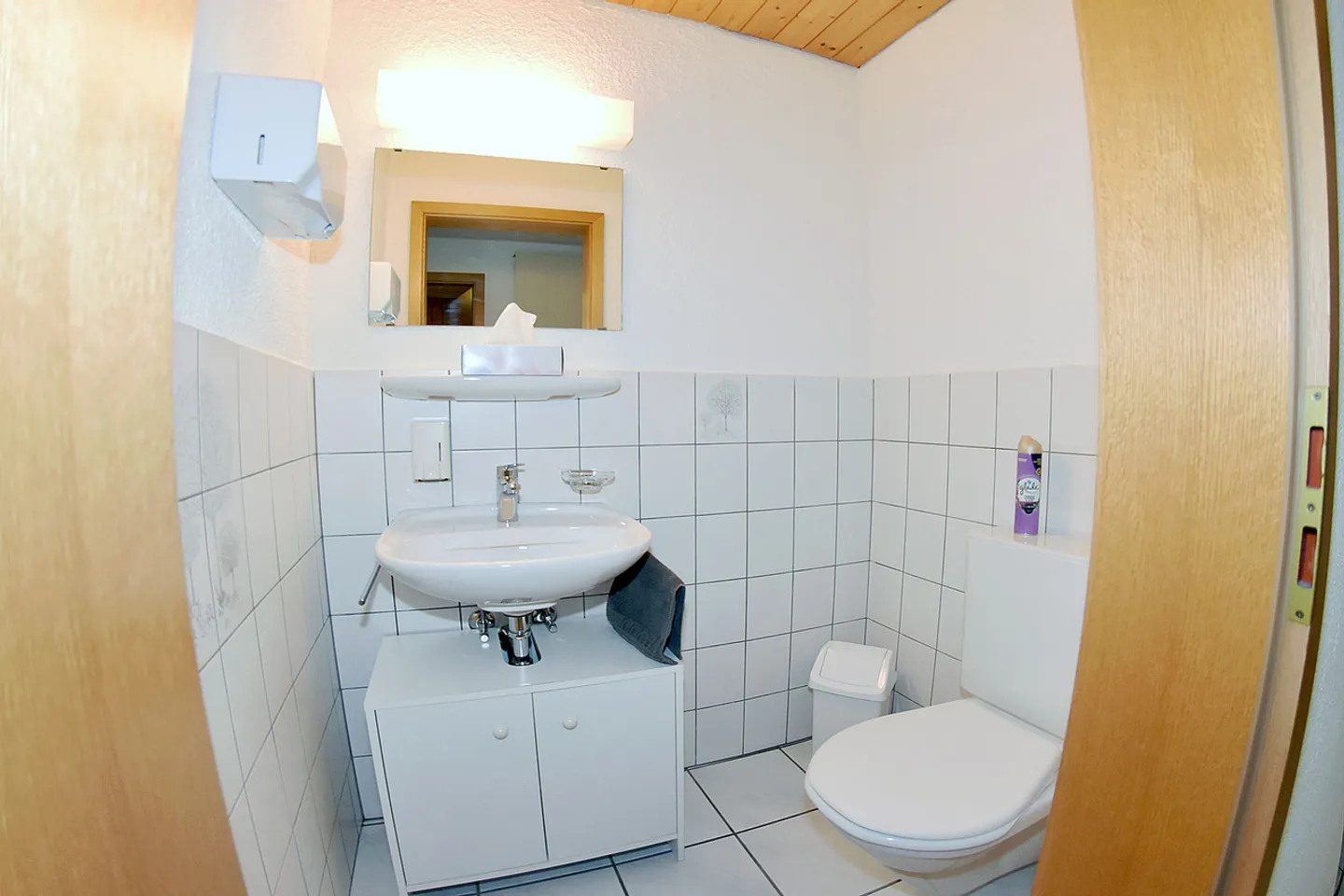 Vollständig eingerichteter Beauty-Salon - Foto 11 von 11