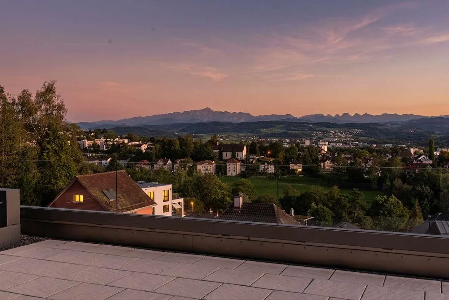 Exklusive Terrassenwohnung in Wil - Foto 9 von 10