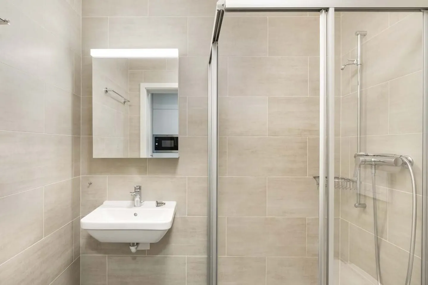 Studio in residenza per studenti, vicino alla stazione di Renens - Foto 4 di 6