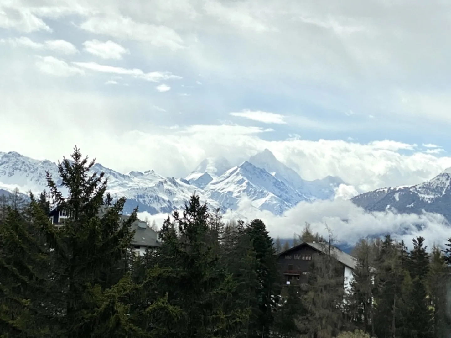 «LOCATION SEMAINE 4,5 pièces de standing à deux pas du centre de Crans» - Photo 12 sur 12