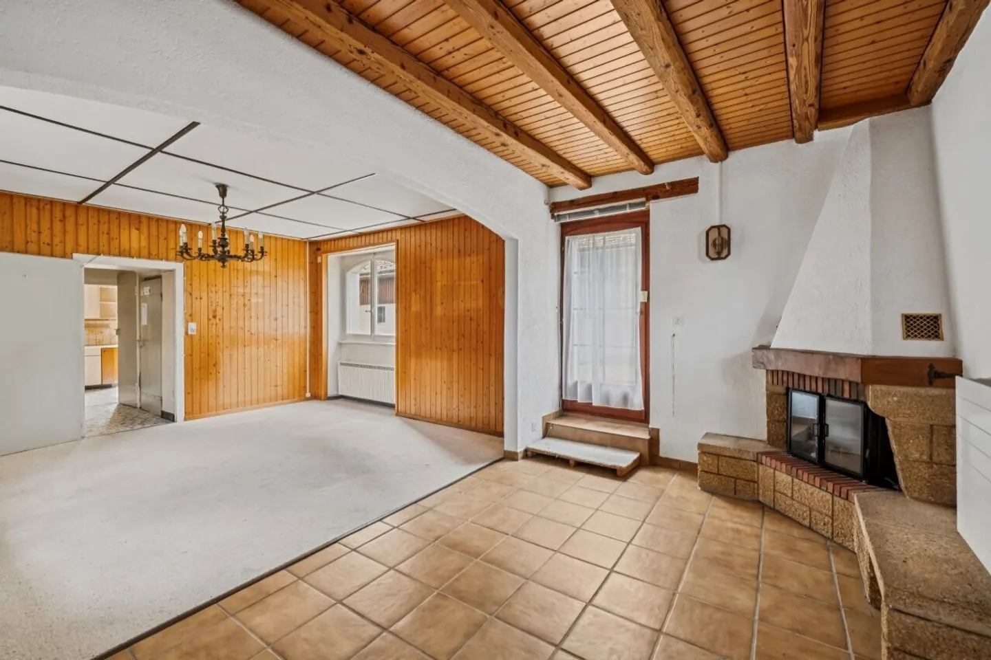 Maison villageoise pleine de potentiel au coeur du village - Photo 1 sur 6