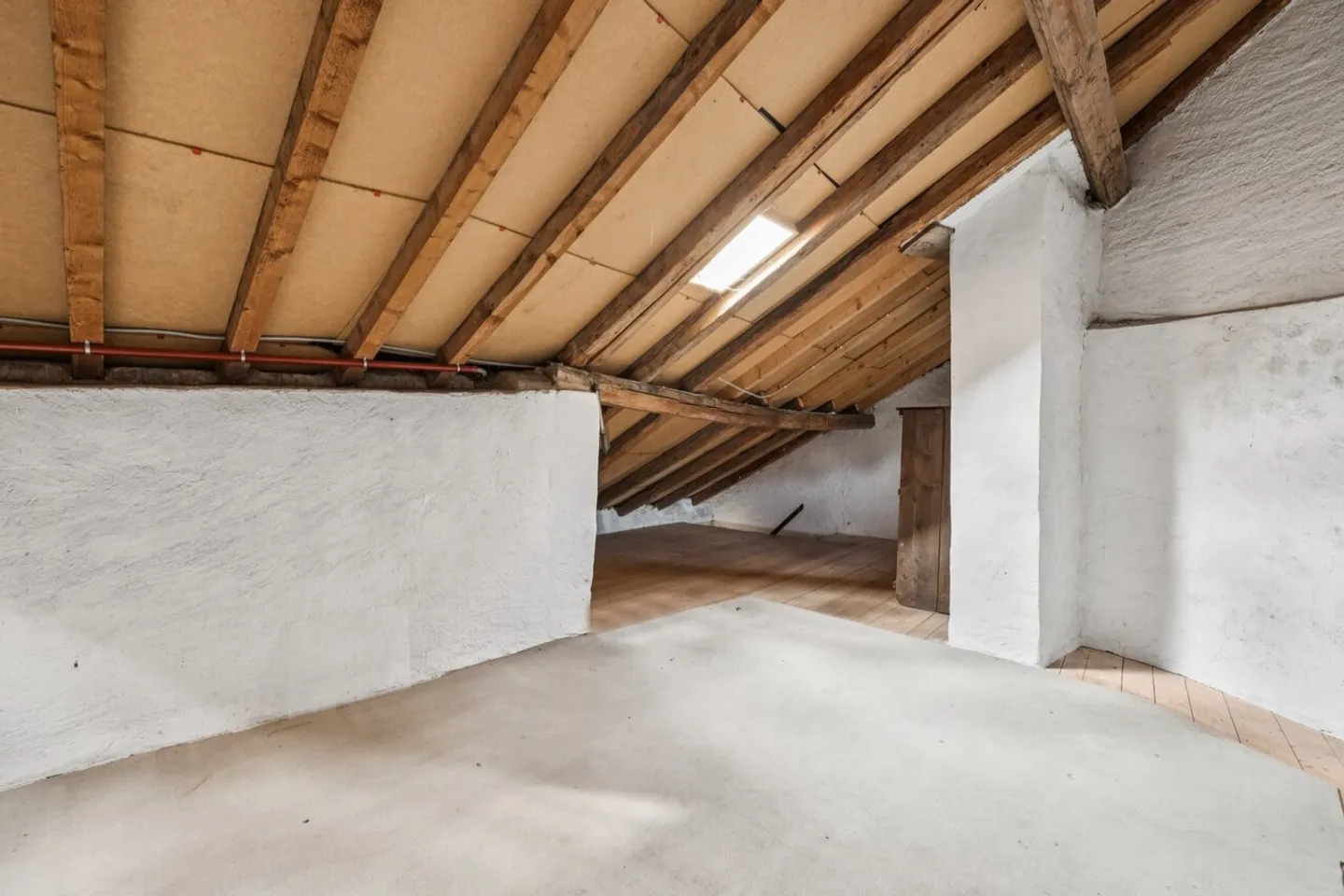 Maison villageoise pleine de potentiel au coeur du village - Photo 6 sur 6