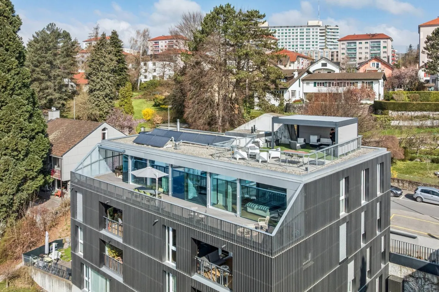 Exceptional penthouse; contemporary elegance with private terrace - Photo 6 of 6